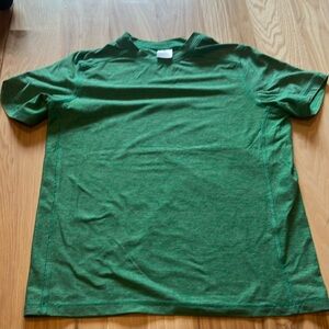 Boys Hannah Andersson size 8 (130) MadeForSun green t-shirt.